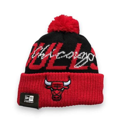 New Era Chicago Bulls Confident Beanie with Pom - Black/Red