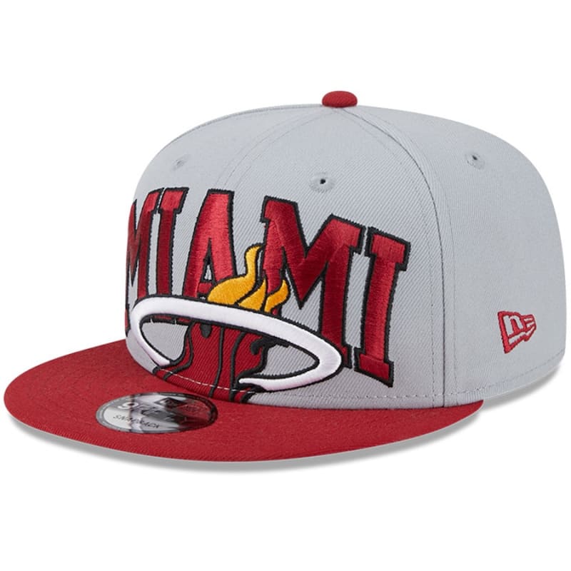 New Era Miami Heat Tip - Off Two - Tone 9FIFTY Snapback Hat