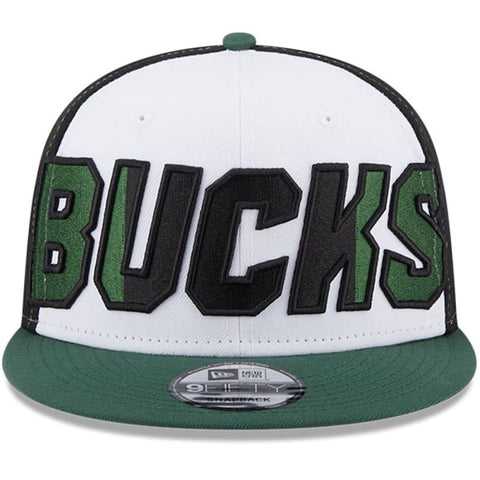 New Era Milwaukee Bucks Back Half 9FIFTY Snapback Hat